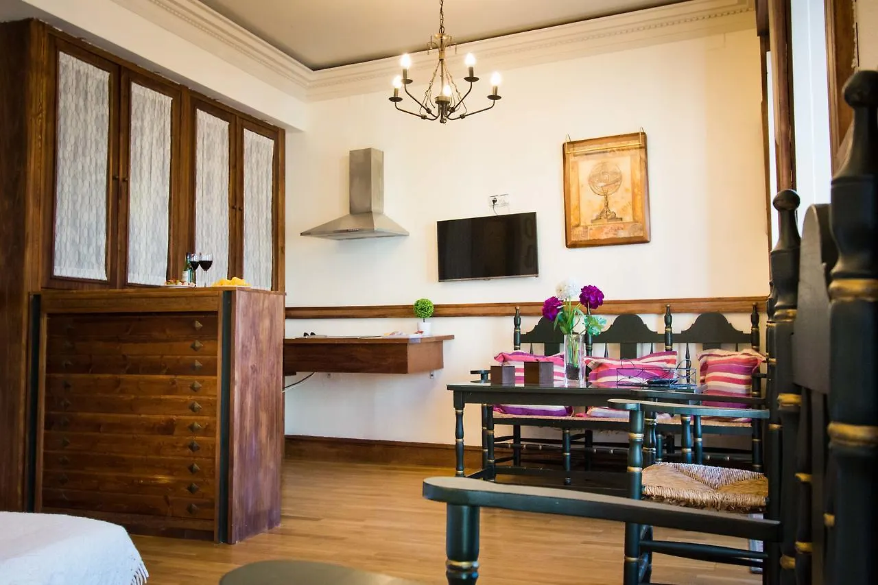 Holidays2Malaga Constitucion Studio Fuengirola 0*,